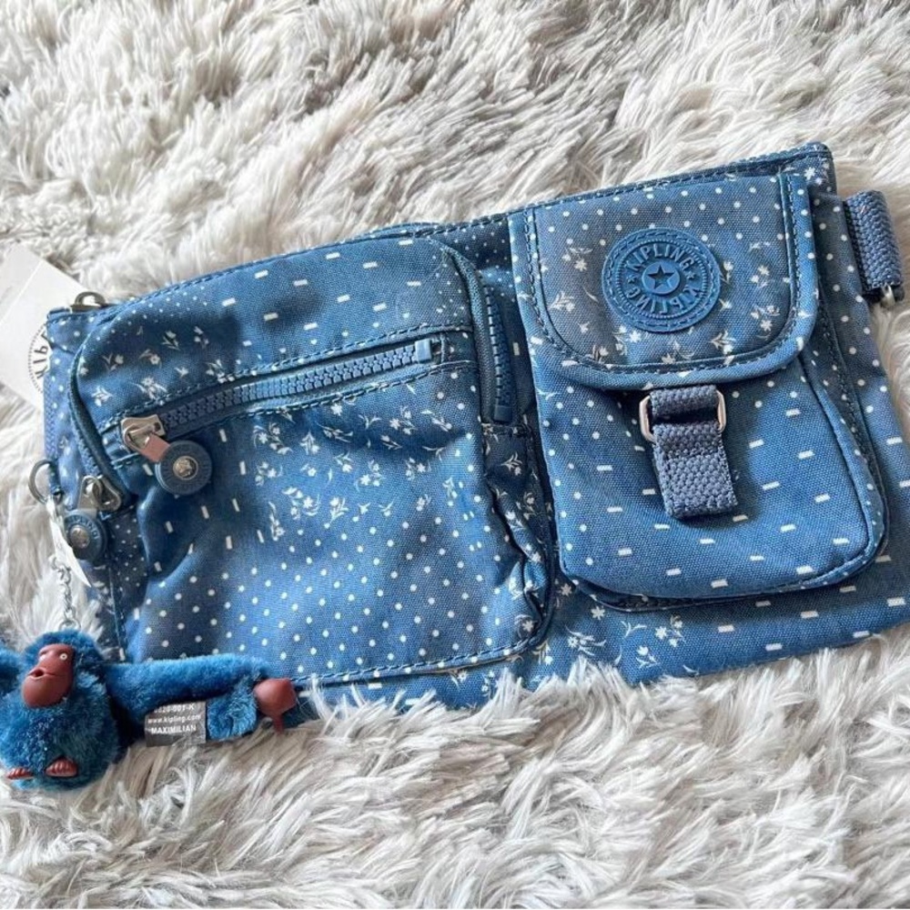 Kipling Blue Sporty Bag with Polka Dot Design
